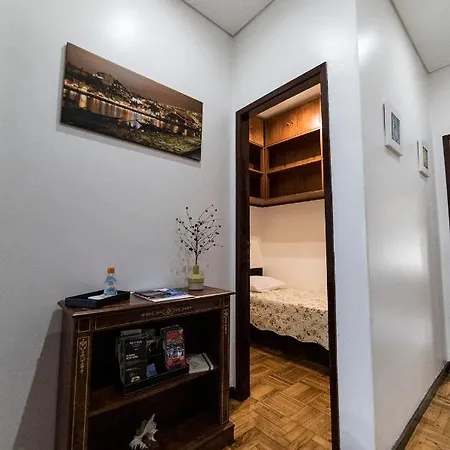 Maria's Apartment